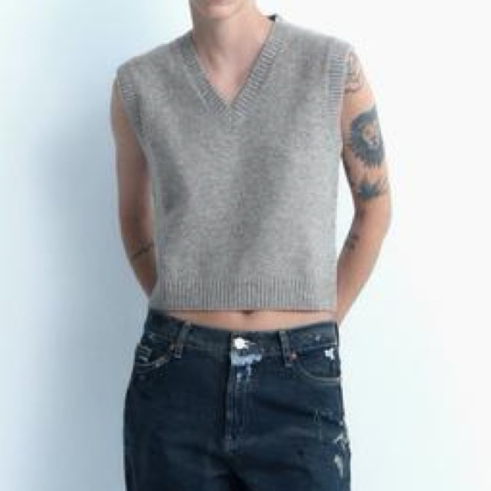 NWT Zara Gray Marl Soft Knit Vest